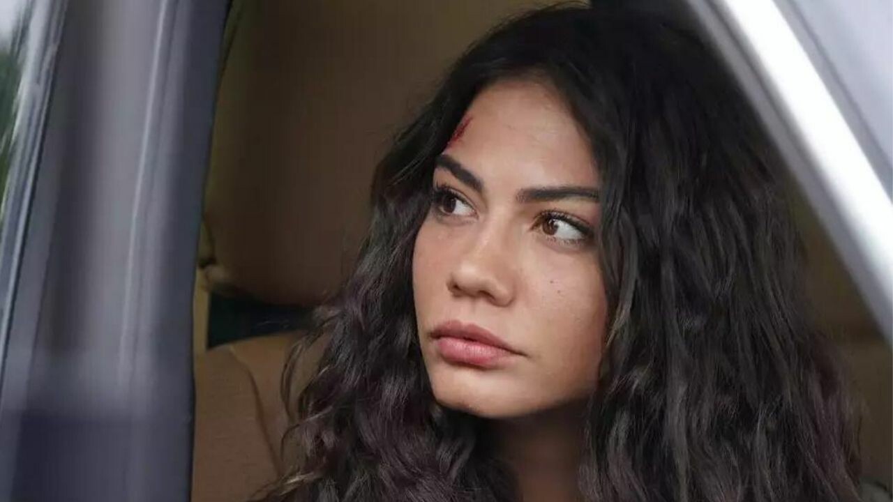 Adım Farah dizisinin tanıtımı nefes kesti! Demet Özdemir oyunculuğu mest etti