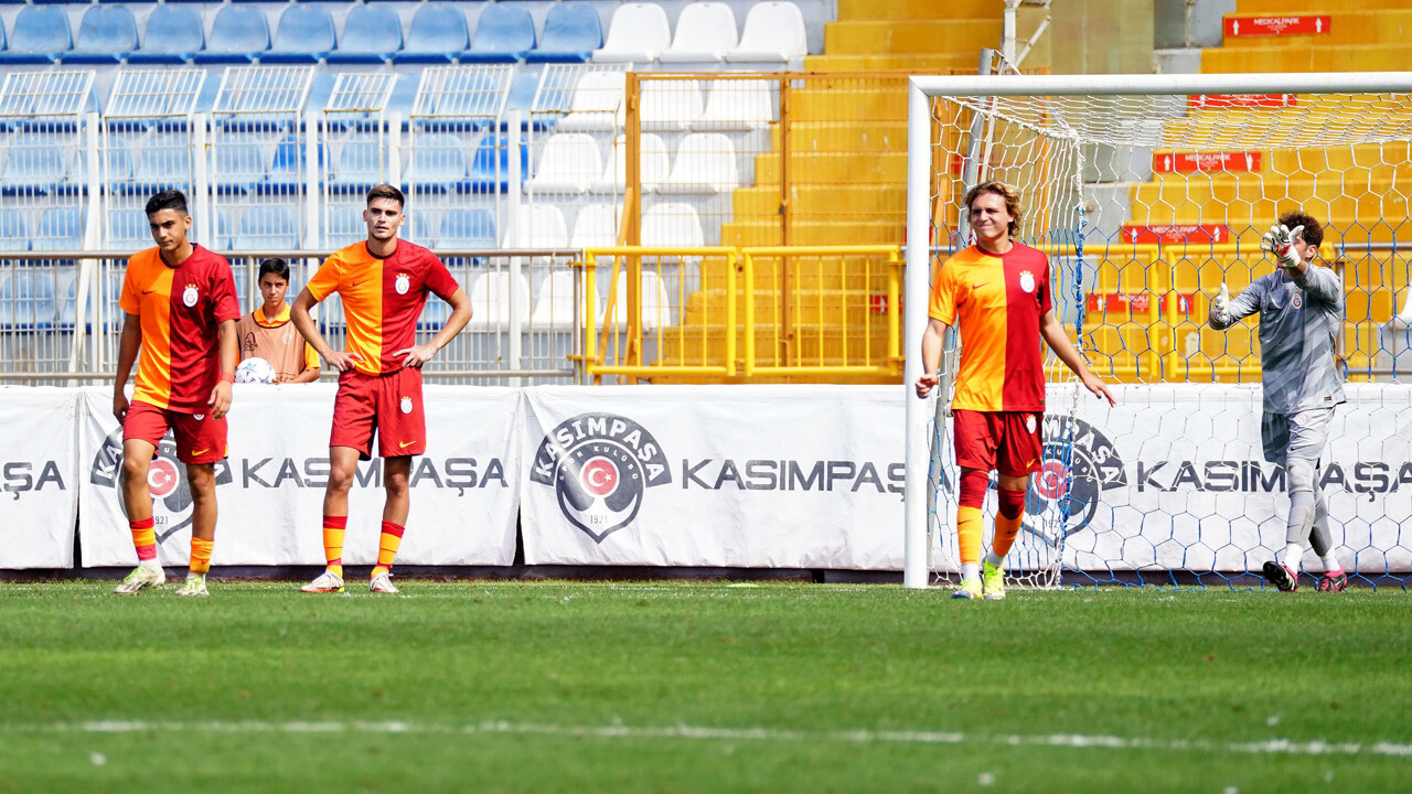 UEFA Gençlik Ligi&#039;nde Galatasaray farklı kaybetti