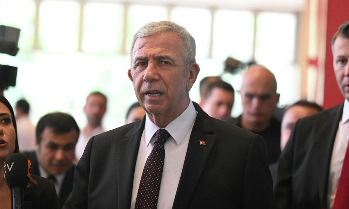 Ankara'da ücretsiz ulaşım tartışması devam ediyor.