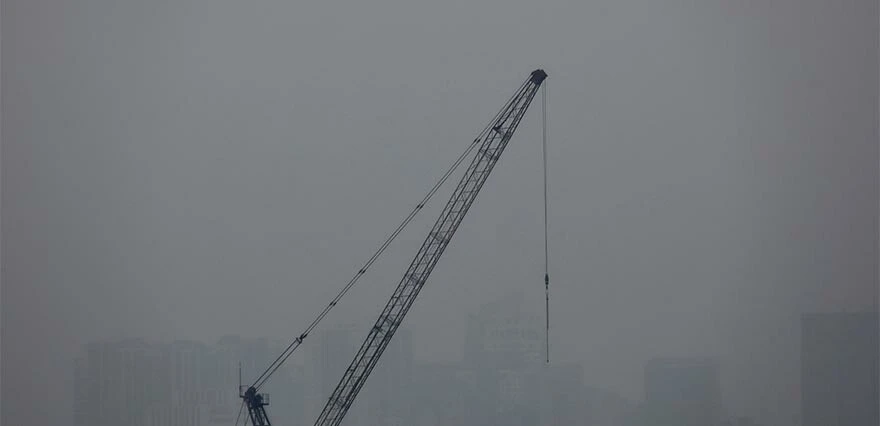 Ülke dumana boğuldu, hayat adeta durdu! Kimse evden çıkamıyor