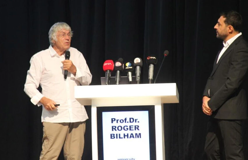 ABD'li sismologdan depremi durduran inanılmaz keşif: Daha büyük felaketi mineralli kayalar önledi