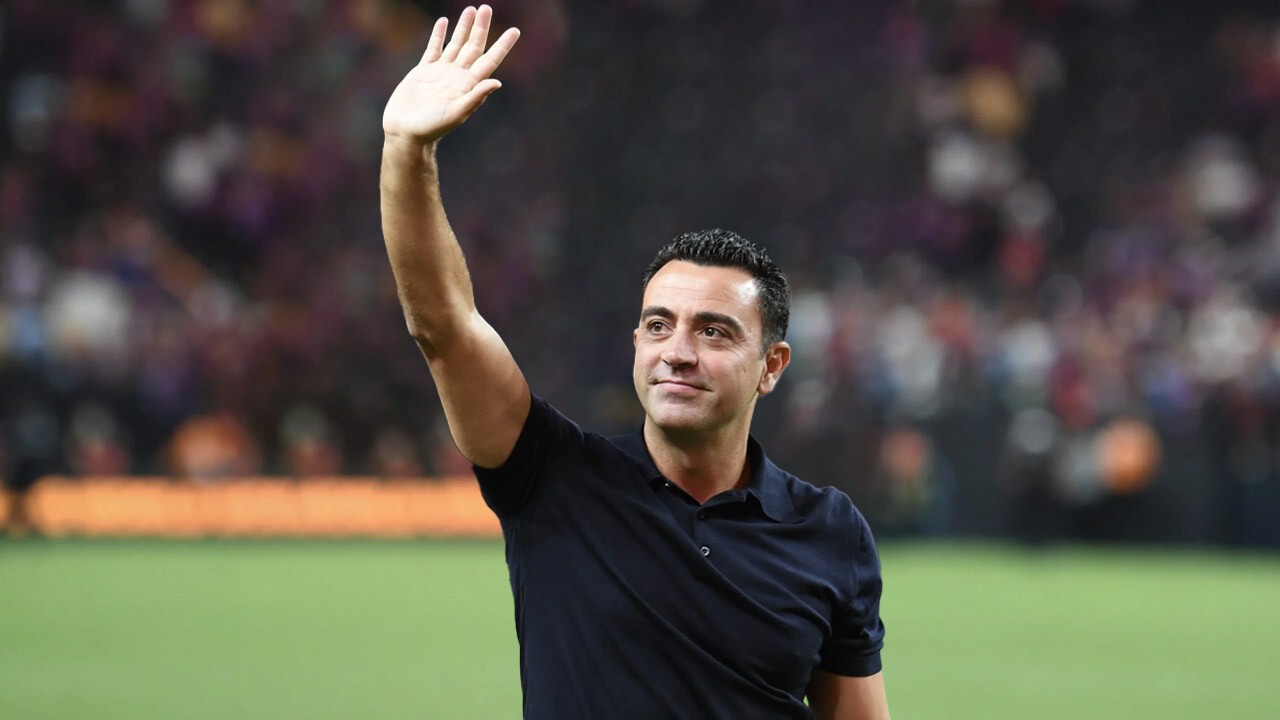 Barcelona&#039;dan Xavi kararı! Sözleşmesi 2025&#039;e uzatıldı