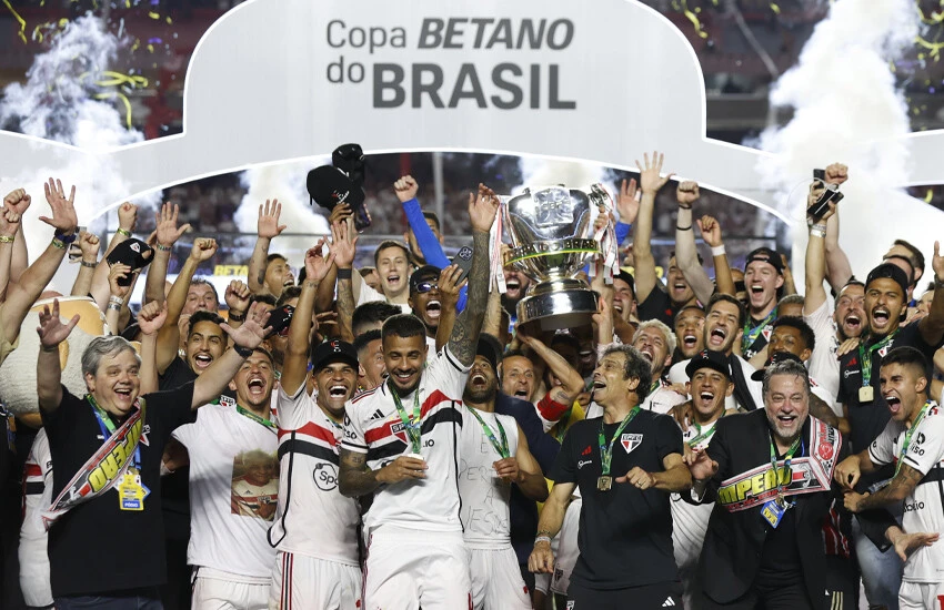 Sao Paulo tarihinde ilk kez Brezilya Kupası'nı kazandı