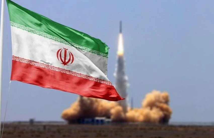Japonya, ABD'nin tek taraflı olarak çekilmesiyle fiilen yürürlükten kalkan nükleer anlaşmanın yeniden canlandırılması için İran'a yeni bir teklif sundu.