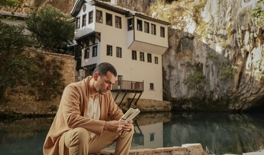 Teşkilat dizisi oyuncusu Murat Yıldırım Mostar şehrine gitti, fotoğrafları büyük ilgi gördü