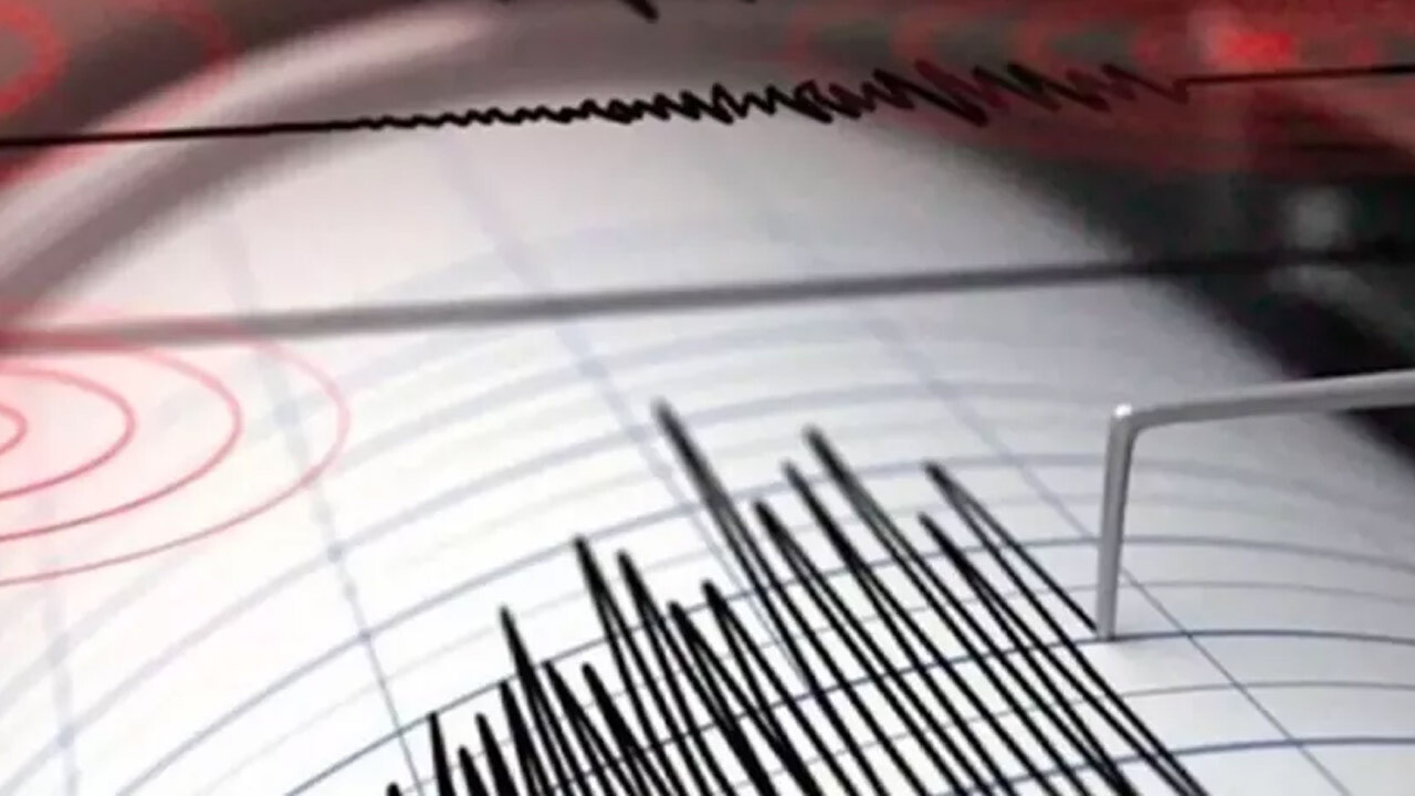 Son dakika! Kütahya 4 büyüklüğünde deprem meydana geldi