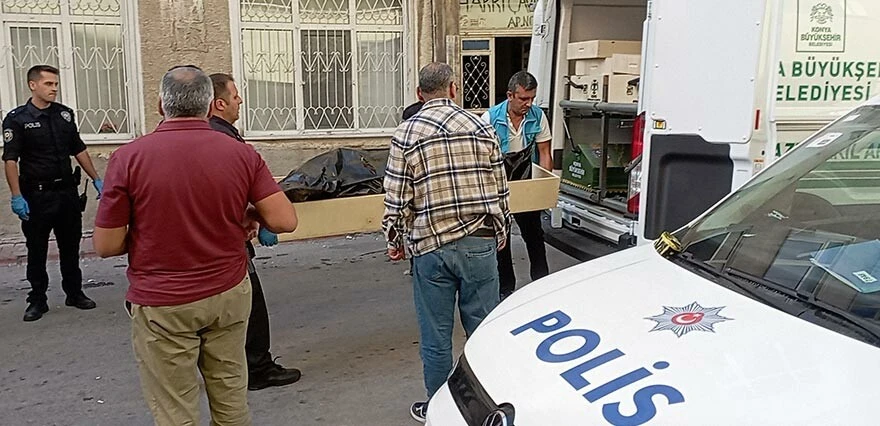 Böyle evlat olmaz olsun! Annesinden para istedi, vermeyince av tüfeğiyle vurarak öldürdü