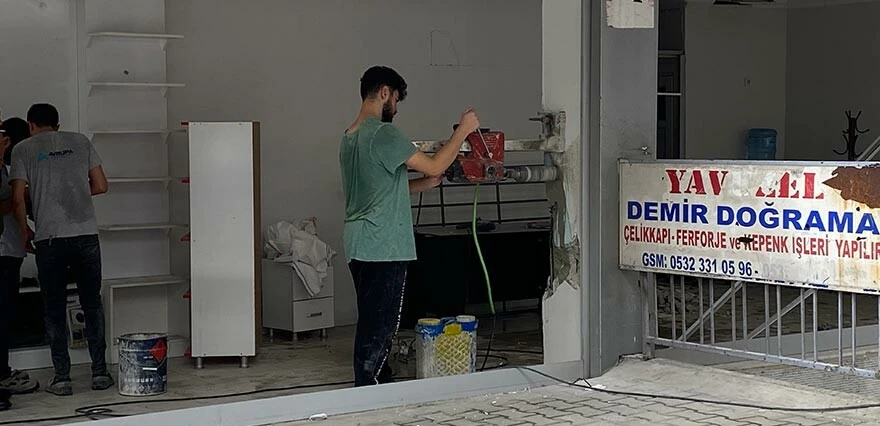 Bahçelievler'deki patlamada 'gaz kokusu' iddiası: 4 gün önce kokuyu aldım