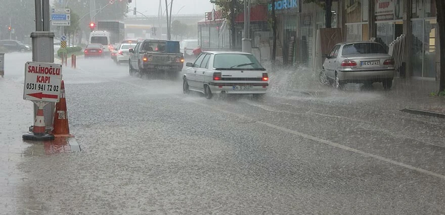 Kocaeli'de şiddetli yağış