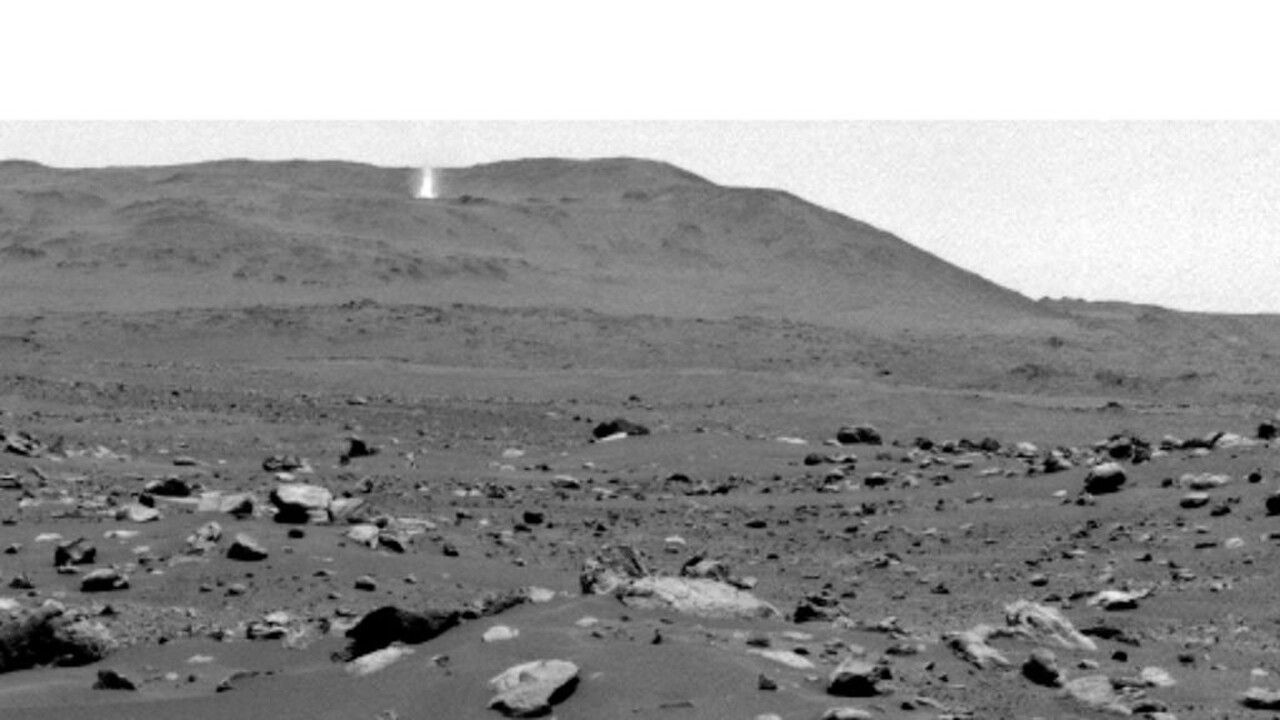 Mars keşif aracı tespit etti: NASA, devasa toz hortumunun videosunu yayınladı