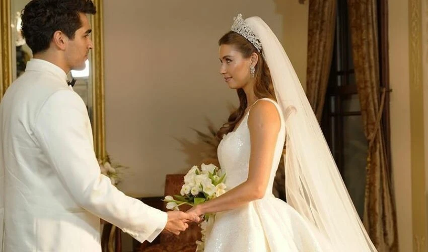 Yalı Çapkını için şarkı yapacağı iddia edilmişti! Sezen Aksu'nun menajerinden açıklama geldi