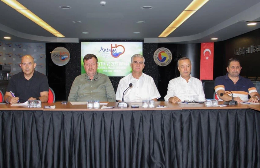 Zeytinde hasat düşük çıkınca zeytinyağında hile gündeme geldi.