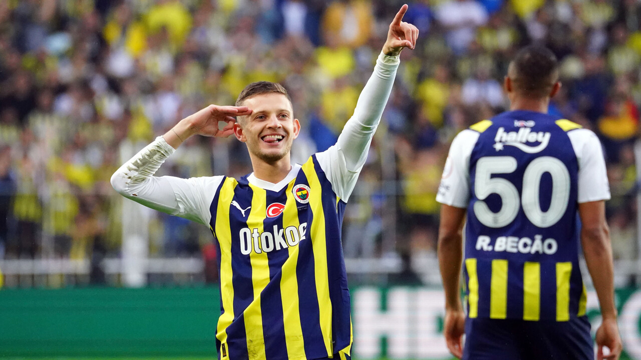 Fenerbahçe, Sebastian Szymanski&#039;nin bonservisini belirledi