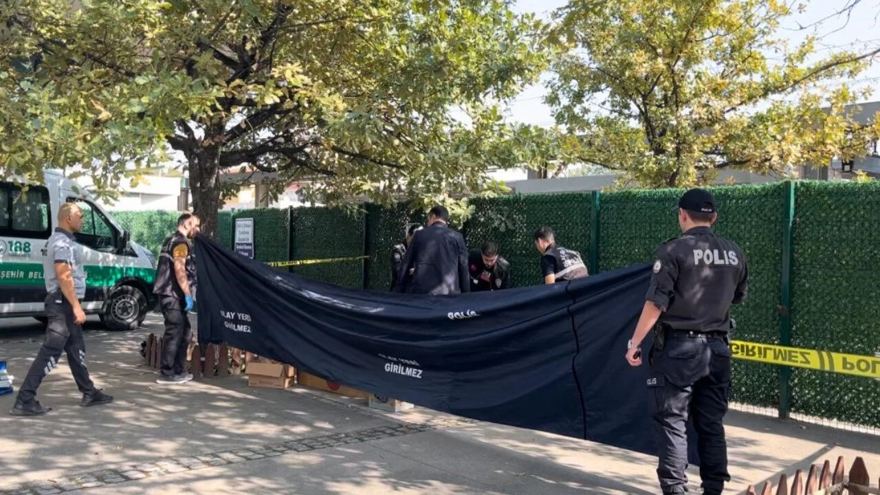 Yer Bursa: Yaşlı adam terminalde ölü bulundu!