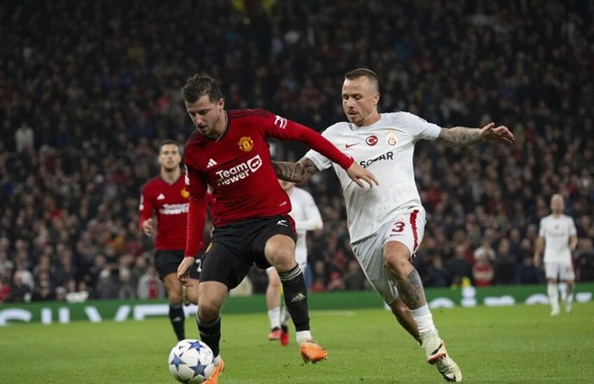 İngiltere'den zaferle dönen Galatasaray transferde çıtayı yükseltti: Yıldız isim için düğmeye basıldı