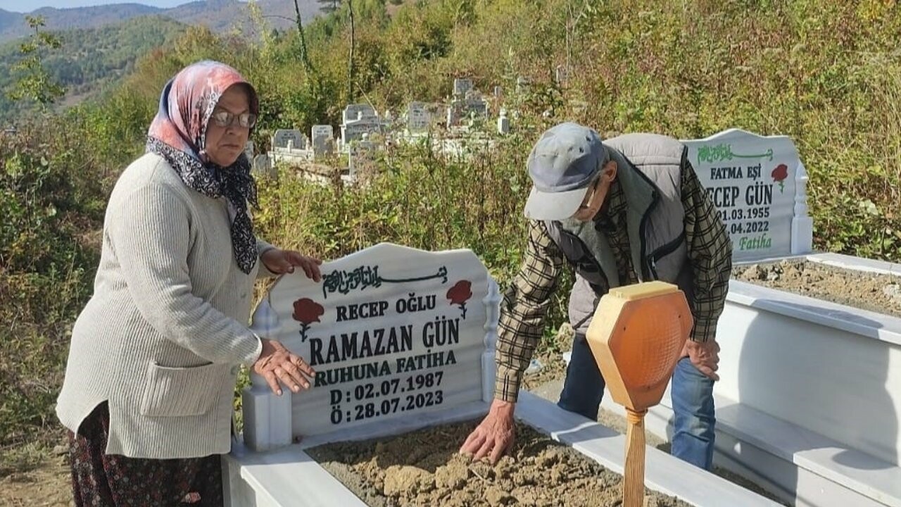 70 gün önce defnedilmişti: Mezarlığa giden anne büyük şok yaşadı!