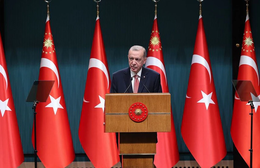 AK Parti'nin yeni Anayasa çalışmasında dikkat çeken kulis: Cumhur'un süresine muhalefet karar verecek 