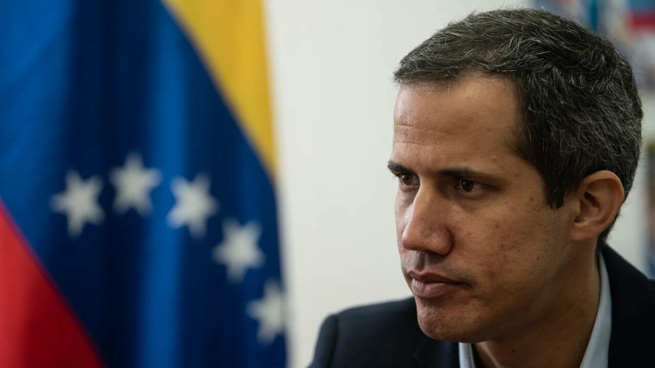 Venezuela&#039;da başsavcılık eski muhalif lider Juan Guaido hakkında &quot;yakalama kararı&quot; çıkarttı