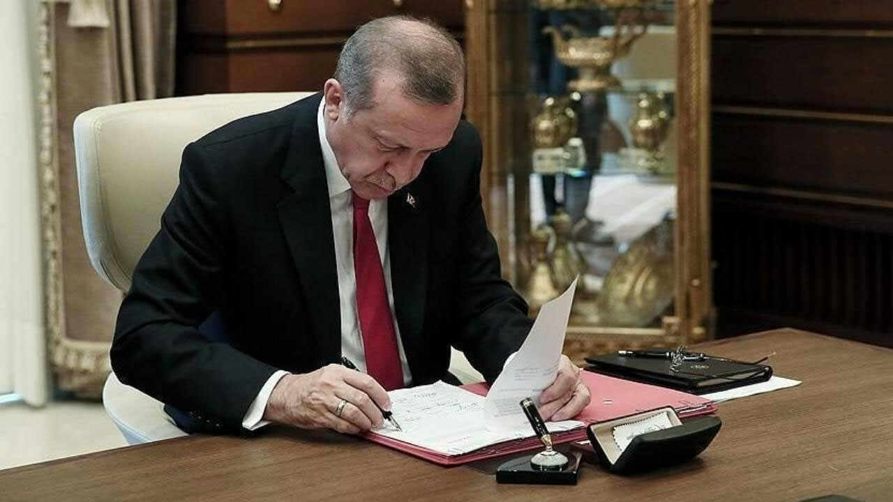 Cumhurbaşkanı Erdoğan imzayı attı: Yeni atama kararları Resmi Gazete&#039;de