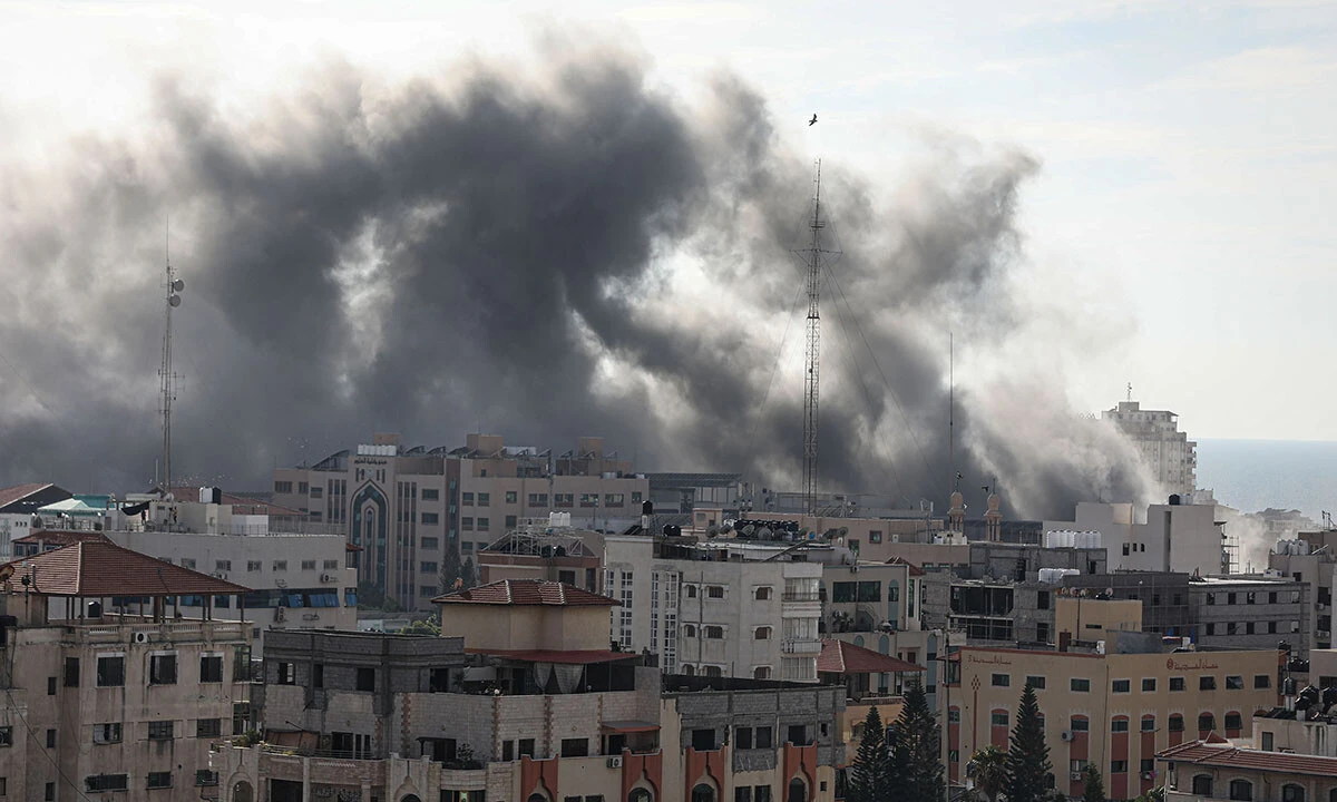 Son dakika! Hamas'tan "Aksa Tufanı" operasyonu: İşgalci İsrail'in savaş uçakları Gazze'ye bomba yağdırıyor