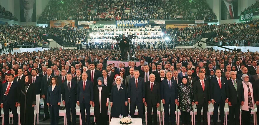 Cumhurbaşkanı Erdoğan'dan işçi, memur ve emekli maaşı müjdesi! 'Enflasyona ezdirmeyeceğiz' dedi, tarih verdi