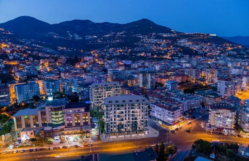 Milyonluk ceza kararına destek gecikmedi: Emlakçıların yüzü gülüyor…