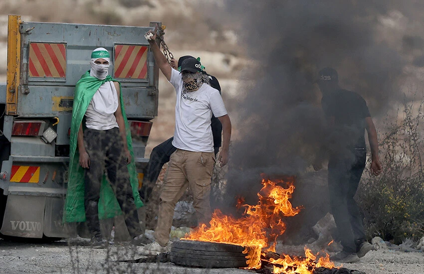 İsrail ve Filistin arasındaki çatışmalar şiddetlendi.