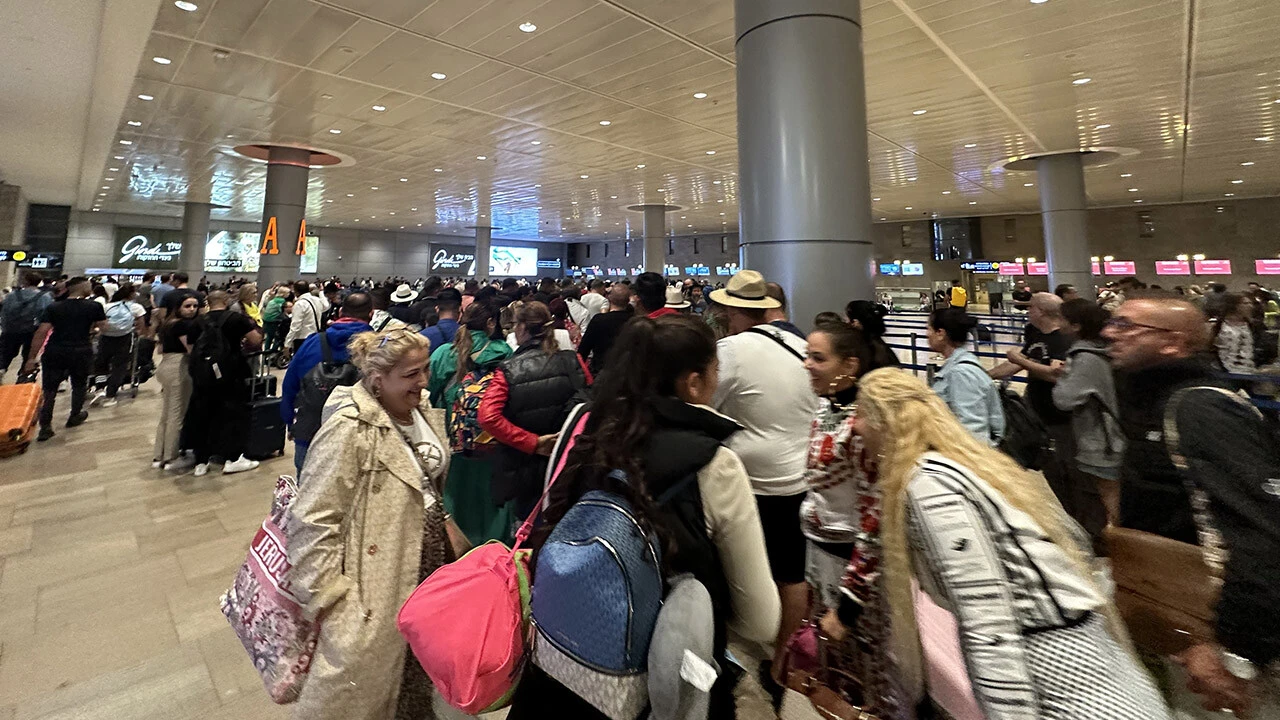 İsrailliler Türkiye'ye akın ediyor! İstanbul ve Antalya uçuşlarında bilet kalmadı 