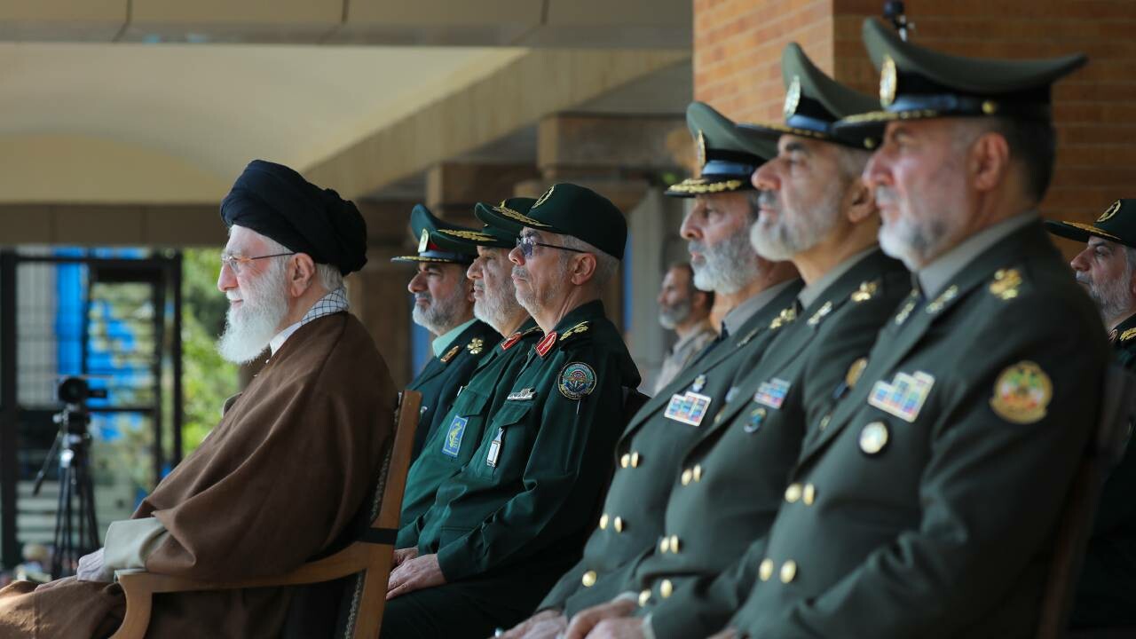 İran dini lideri Ayetullah Ali Hamaney: İran Hamas&#039;ın arkasında değil
