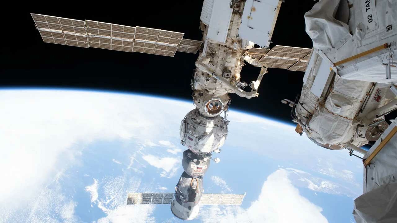 Roscosmos duyurdu: Uzay İstasyonu’ndaki dev modülde sızıntı