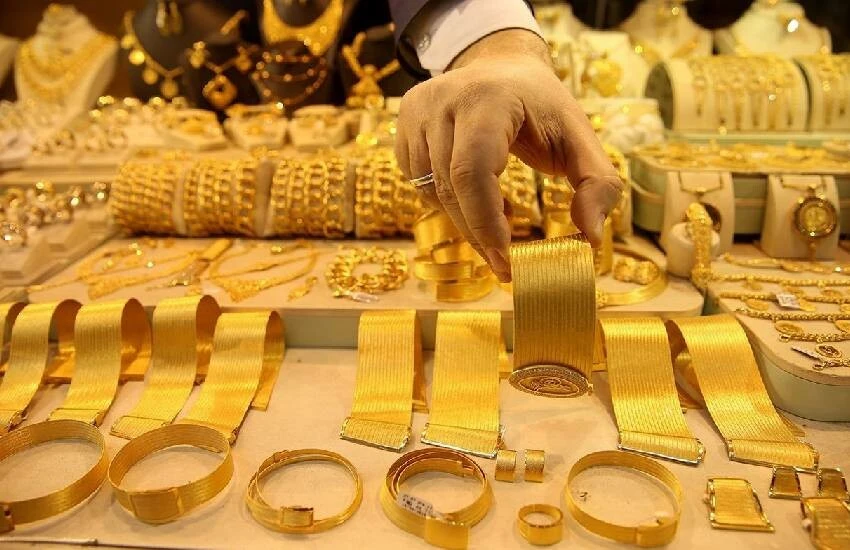 Anlık altın fiyatlarında son durum ne oldu? 10 Ekim Salı gram altın ne kadar? İşte çeyrek, yarım, Cumhuriyet ve tam altın fiyatları…