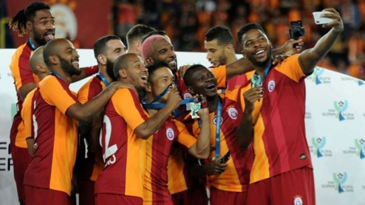 Fenerbahçe’de ‘6 numara’ya tanıdık isim! Galatasaray’ın eski yıldızından transfere yeşil ışık