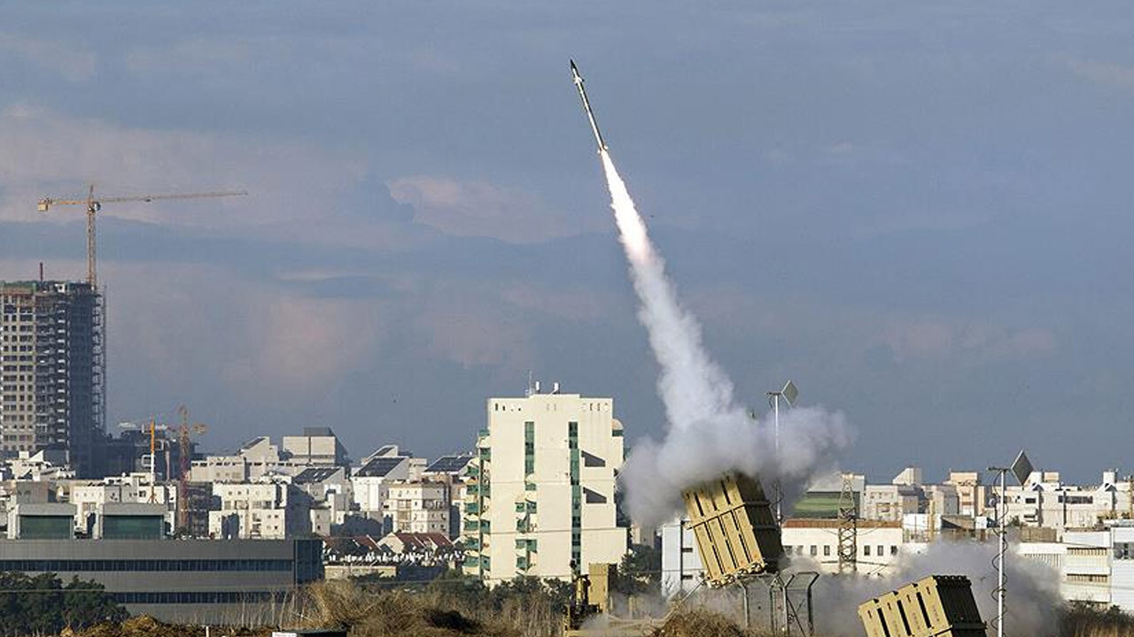 Son dakika! İsrail güçleri Suriye’yi bombalamaya başladı