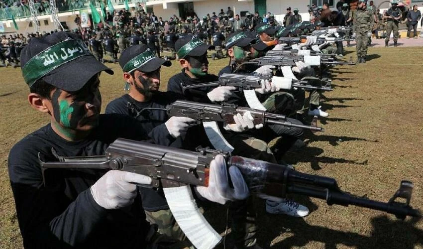 Hamas askerlerinin eğitimi