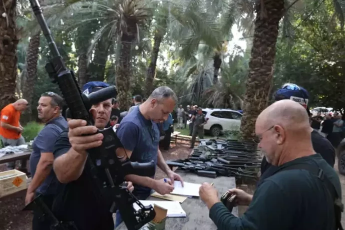 Gazze sınırından servis edilen görüntüler tedirginliğe yol açtı