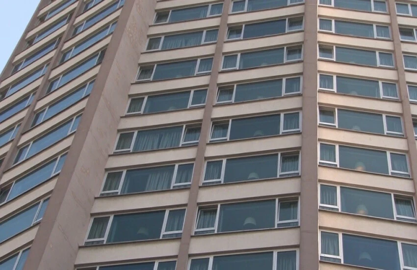 Rus diplomat Taksim'de otelde ölü bulundu