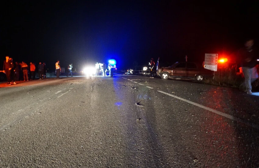 Kahreden olay! Kaza yapıp araçtan indi, başka bir aracın çarpması sonucu öldü...