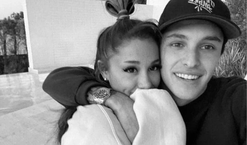 Ariana Grande boşanmak için eşine 1,25 milyon dolar <a href=