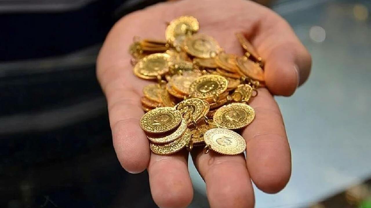 15 Ekim Pazar altın fiyatlarında son durum ne? Güncel altın piyasasında gram altın ve çeyrek altın kaç lira? Hafta sonu yarım, tam ve Cumhuriyet altını fiyatları ne kadar?