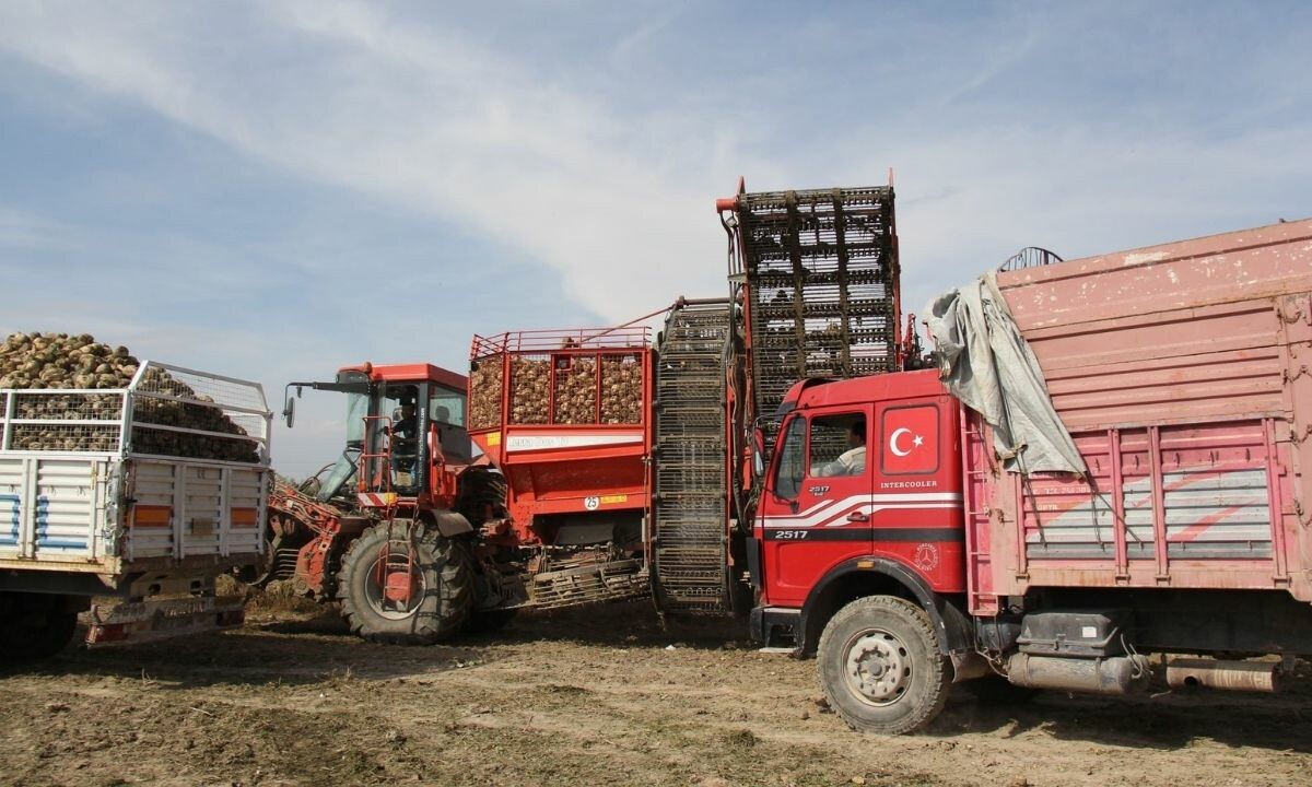 Çiftçiye motorin avansı verilecek, ödeme tarihi belli oldu! 113 milyon 484 bin lira hesaplara yatırılacak