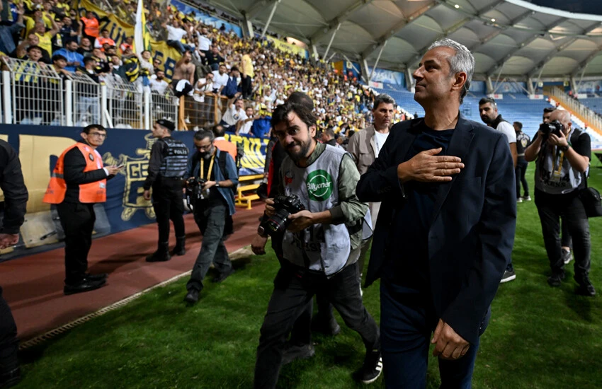 İsmail Kartal'dan transfer sözleri: "Bu sene hiç kimse bir yere gidemez!"