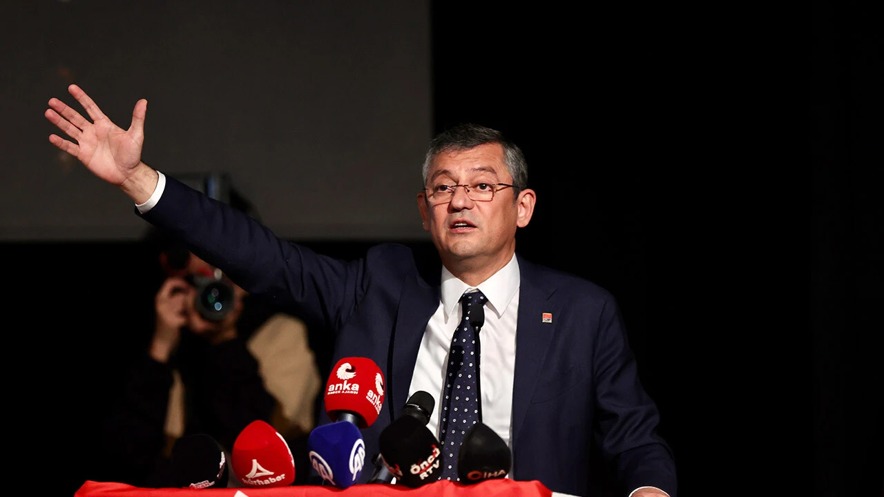 Kılıçdaroğlu'nun 'Partiden ayırırım' tehdidine Özel'den çok konuşulacak cevap!