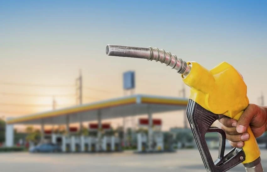 Güncel akaryakıt fiyatları ne kadar? 17 Ekim Salı benzin ve motorin kaç lira? İşte detaylar…