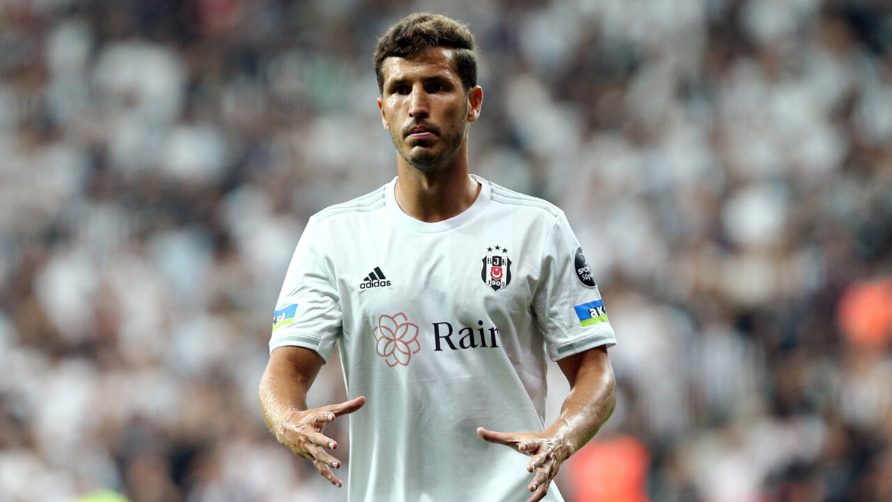 Beşiktaş&#039;ta Salih Uçan&#039;ın son durumu belli oldu