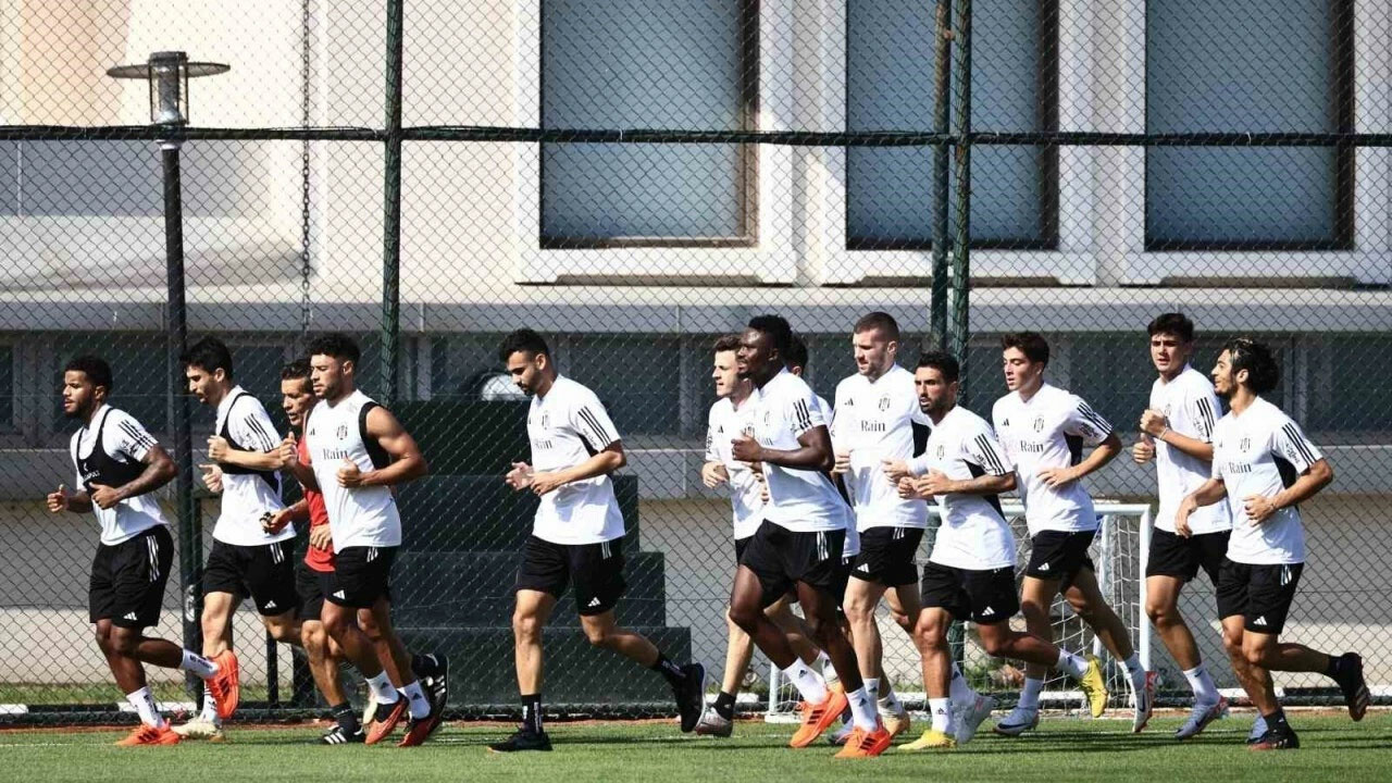 Beşiktaş’tan derbi öncesi sakatlık açıklaması