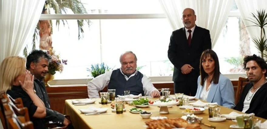 Cannes'da Yalı Çapkını rüzgarı! Bölüm başı rekor fiyata satıldı