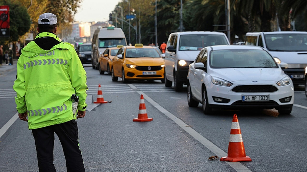 İstanbullular dikkat! Pazar günü bazı yollar trafiğe kapatılacak