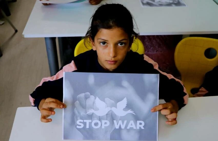 Suriyeli çocuklardan ateşkes çağrısı: "Orada kardeşlerimiz ölüyor"