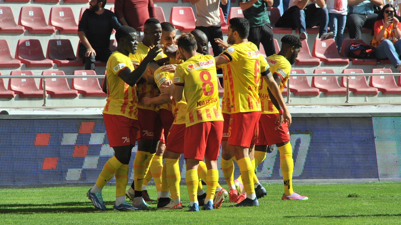 Kayserispor üç puanı üç golle aldı