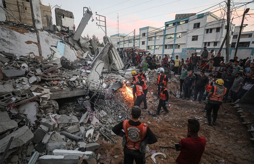 Her sivili 'terörist' sayabiliriz! İsrail insan avına yeni kılıf buldu! Önce çarşıyı sonra kafeyi vurdu! 